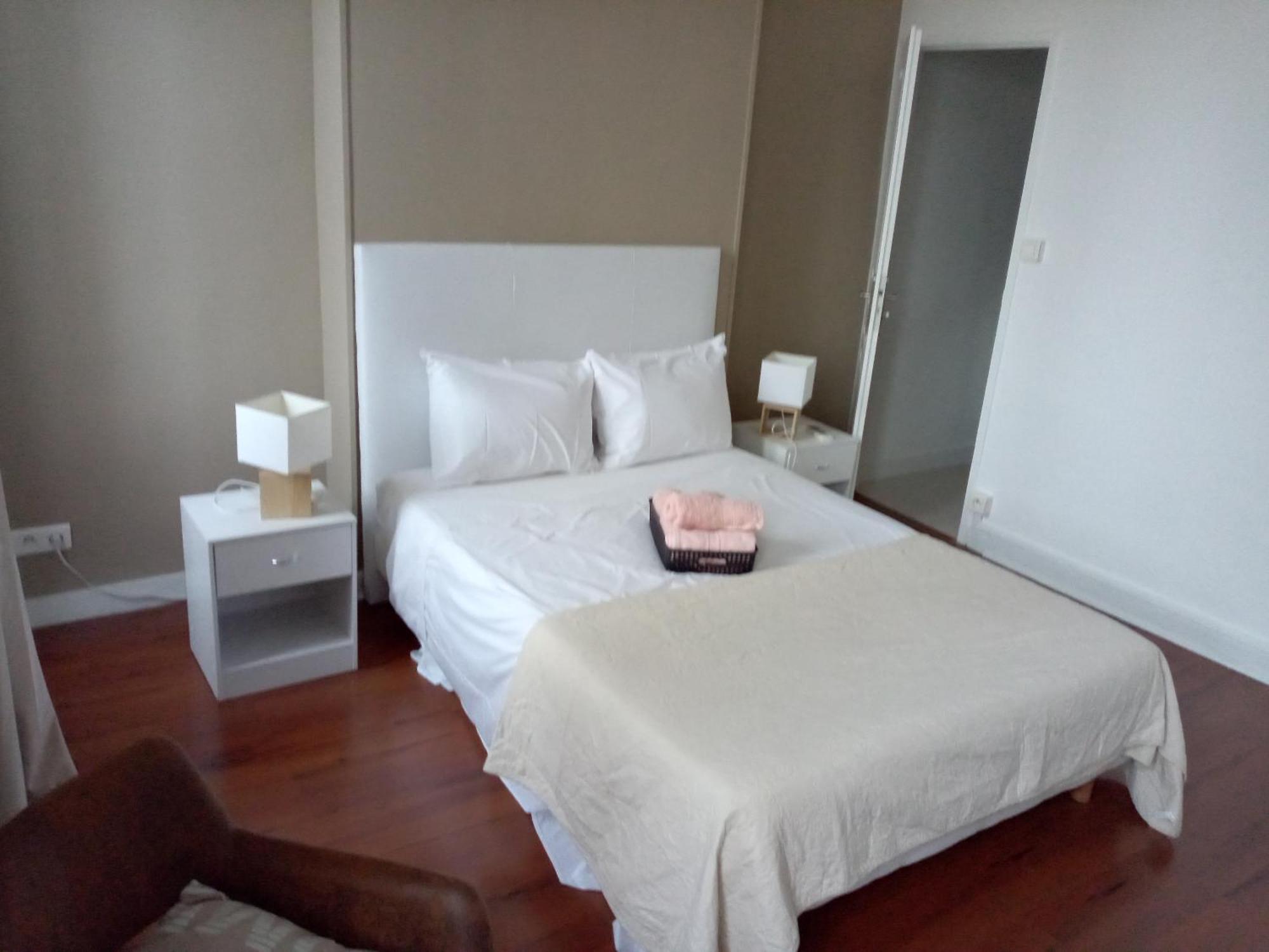 Quartier Le Plus Anime De Marseille "La Plaine Cours Julien "Chambre Avec Salle De Bain Wc Privee Integrees "Dans Appartement Екстериор снимка